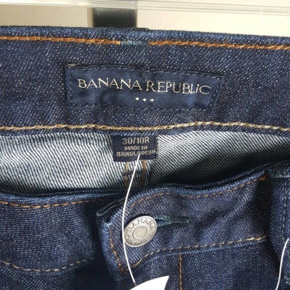 NWT Banana Republic | Boot Cut Dark Wash Jeans - Picture 3 of 3